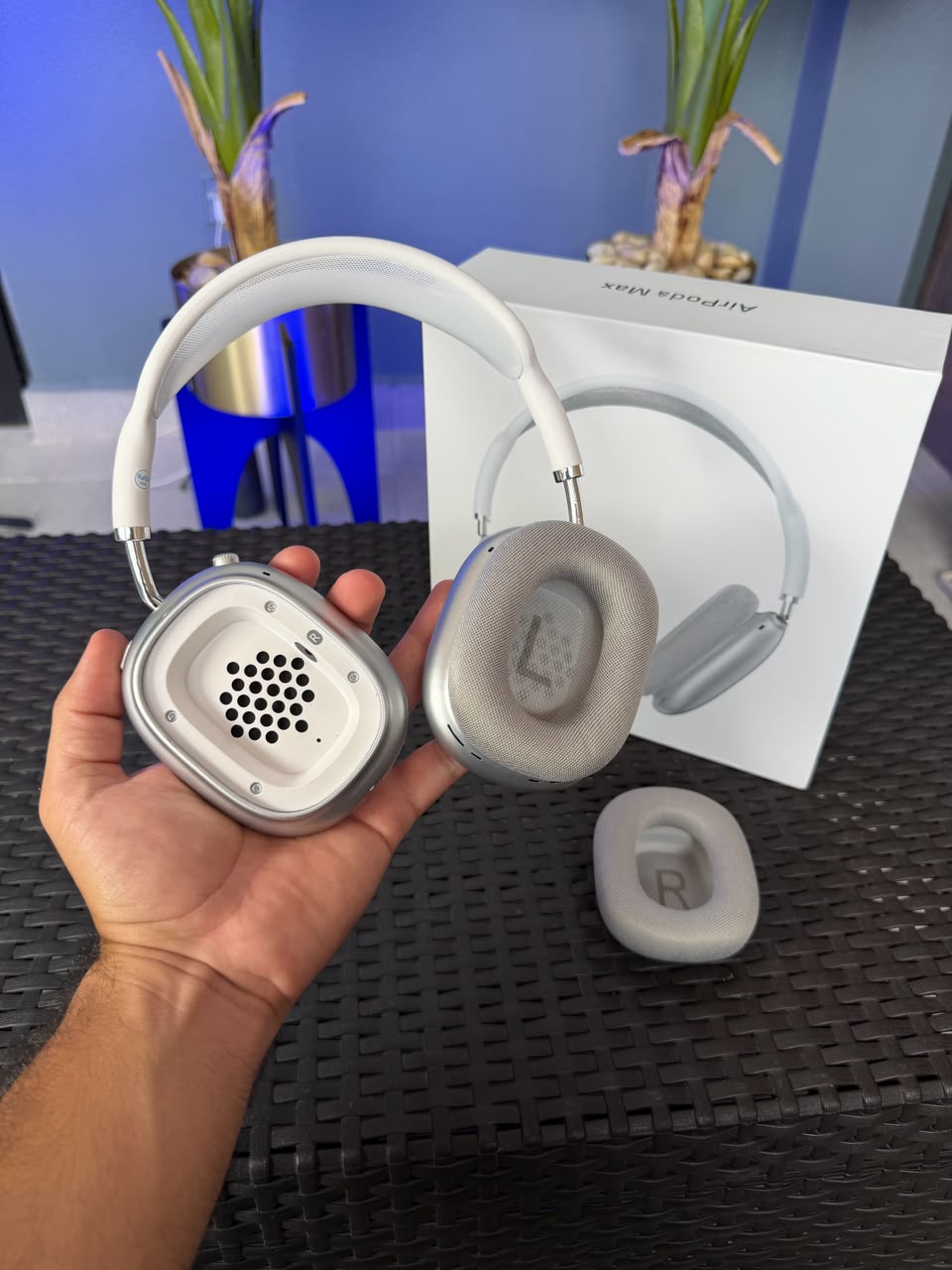 AirPods Max AAA